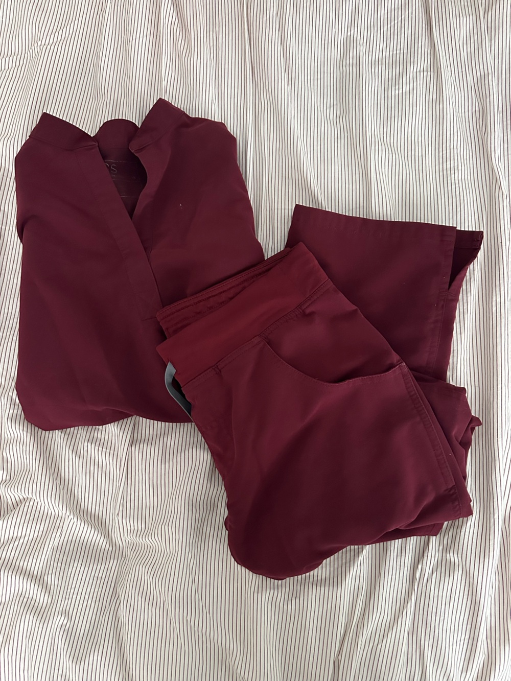 FIGS Burgundy Rafaela Top & kade pants XS Scrub Set
